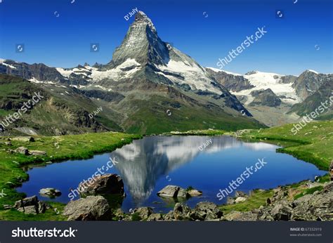 Matterhorn Behind Beautiful Lake Stock Photo 67332919 Shutterstock