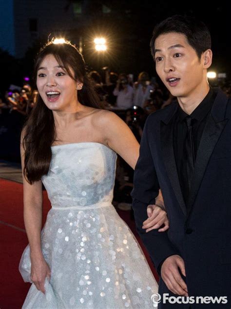 While there have been murmurs of trouble in paradise for months now, these rumours are. Song Hye Kyo and Song Joong Ki Look Like They Could Be A ...