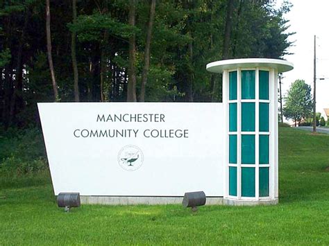 Manchester Community College Exterior Wayfinding And Identity Signage