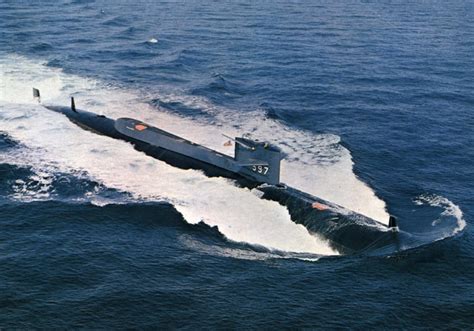 Uss Tullibee Ssn 597 The Smallest Slowest Nuclear Attack Submarine