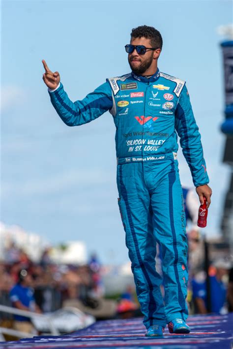Diversifying Nascar Michael Jordan Forms A Team And Taps Bubba Wallace As The Driver Laptrinhx
