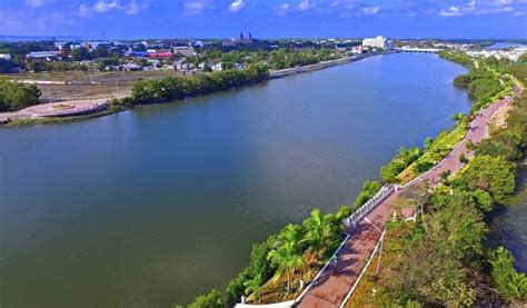 Philippines Report Iloilo River Esplanade Wins Best Landscape Design