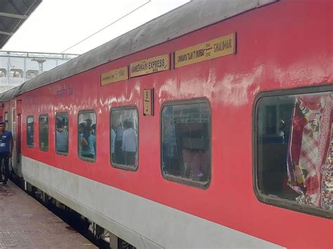 Jnaneswari Express Pt12102 Irctc Fare Enquiry Railway Enquiry