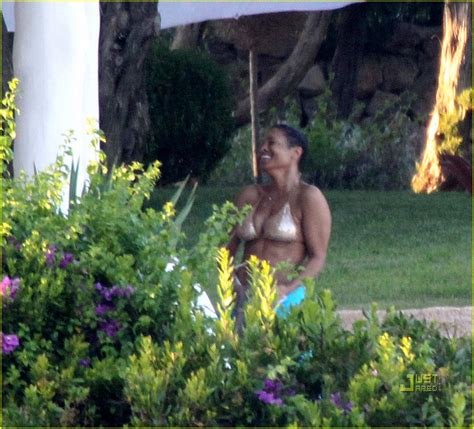 Janet Jackson Bikini Body Hits Sardinia Photo 2467301 Janet Jackson