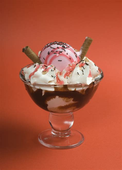 All ice cream starts with a base of milk, cream and sugar (or other sweeteners). How to Make Soy Milk Ice Cream - Tastessence