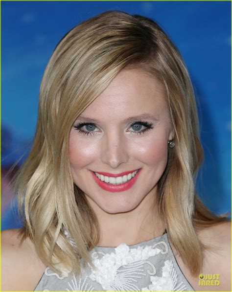 Kristen Bell And Demi Lovato Frozen Hollywood Premiere Photo 2996299