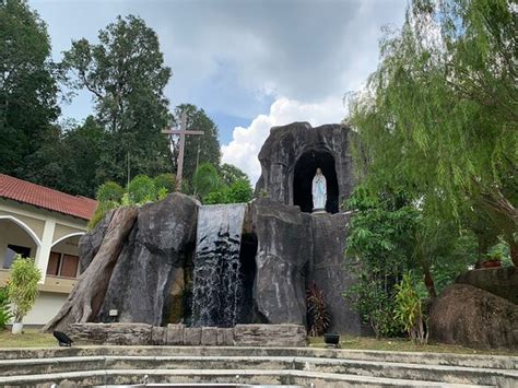 Objektif pembinaan gereja adalah digunakan untuk upacara sembahyang. St. Anne's Church, Bukit Mertajam - Tripadvisor