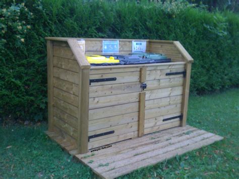 Abri poubelle, cache container, local cache poubelle & conteneur. Référence : Cache-conteneur - Annecy - Pour vos espaces ...
