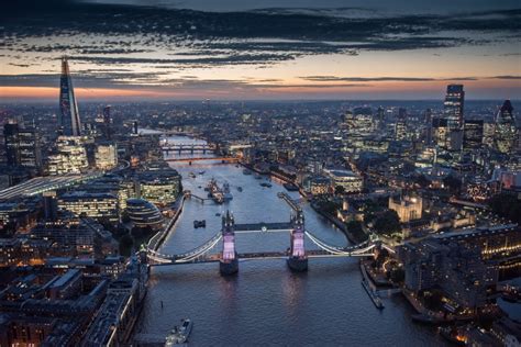 Jason Hawkes Aerial Photographs Show The Beauty Of London From The Sky
