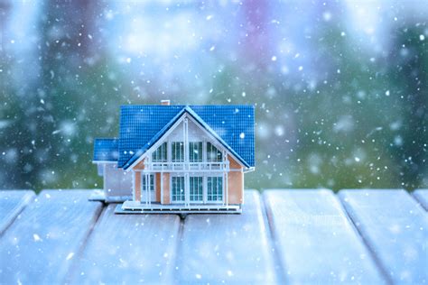 How To Successfully Sell A Home In The Winter Months — Rismedia