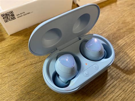 Pairing the samsung galaxy buds plus is generally a smooth experience. Samsung Galaxy Buds Plus look great in hands-on photos ...