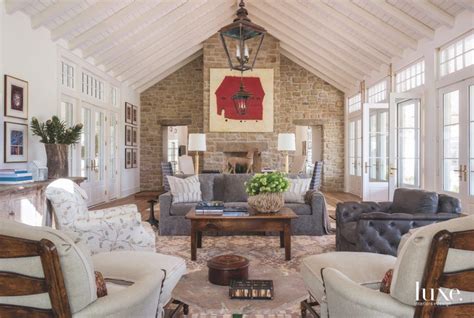 A Texas Farmhouse Honors Both Past And Present Luxe Interiors