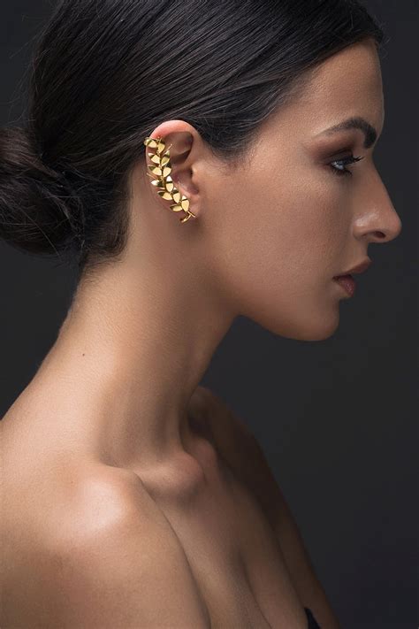 18 Stunning Wedding Ear Cuffs To Decorate Your Lobes Tidewater And