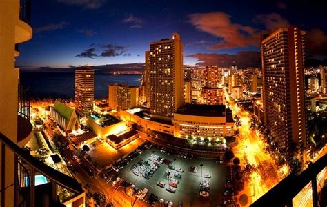 Night View Of Honolulu Honolulu Hawaii Honolulu Worldwide
