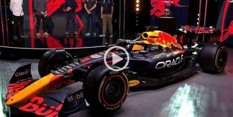 Red Bull Presentó El Rb18 Su Nuevo Auto Para La Formula 1 De 2022 El