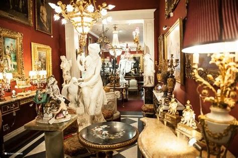 Jans And Company Fine French Antiques Inc Showroom In Los Angeles