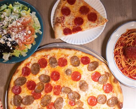 We are ranked in the top 500 florist in the nation,we continue to win the florist of choice in the neighborhoods we serve, and our reviews in facebook 4.9, google 4.7, yelp 4.8 shows our commitment to great customer service. Order Niki's Pizza (Round Rock) Delivery Online | Round ...