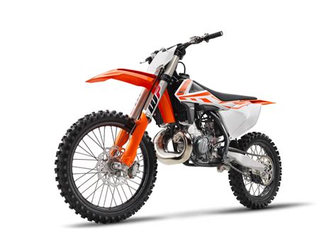 2018 Ktm 250 Sx Motorcycle Uaes Prices Specs And Features Review