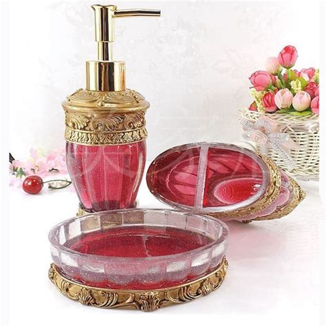 Palace Style Resin 5 Piece Bathroom Accessory Set