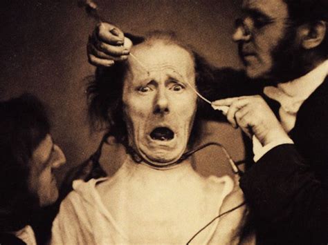 Are there any creepy pictures at yard sale? 15 Scary Pictures That Will Haunt Your Dreams