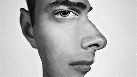 21 Mind Boggling Optical Illusions That Will Melt Your Brain