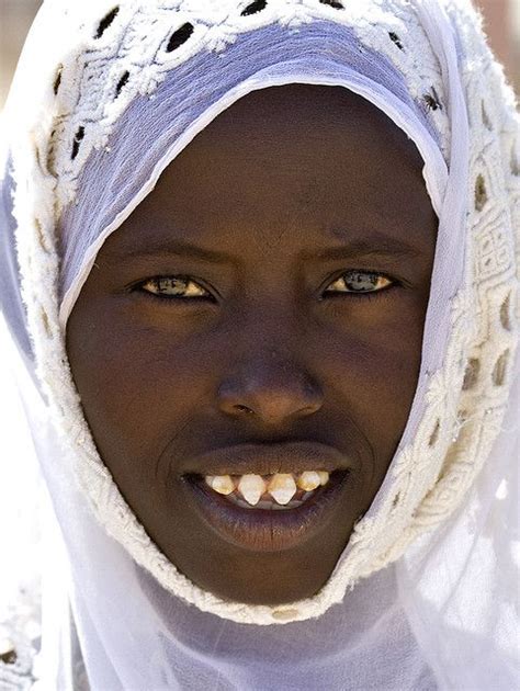 Afar Beautiful Girl With Sharpened Teeth Danakil Ethiopia Ethiopia