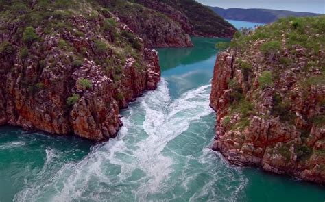 Video The Horizontal Waterfalls Of Western Australia