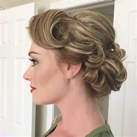 Easy updo for short hair. 15+ Special Updos for Short Hairstyles | Short Hairstyles ...