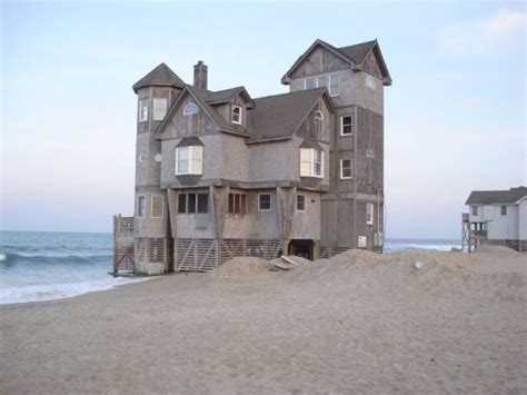 Nights in rodanthe is the cinematic equivalent of a harlequin novel with a pack of tissues shoved into the back cover. The Inn from "Nights in Rodanthe:" Rescued and Renovated