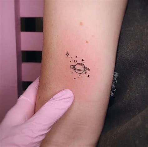 Pin By Shelby Ramirez On Ideas Tattoos Simplistic Tattoos Mini Tattoos