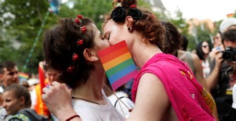 orgullo 2018 la bisexualidad también es un orgullo público