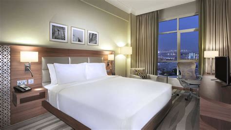 Hilton Garden Inn Dubai Al Muraqabat In Dubai • Holidaycheck Dubai Vereinigte Arabische Emirate