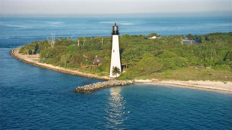 Cape Florida Lighthouse Key Biscayne Florida Usa Free Nature Pictures