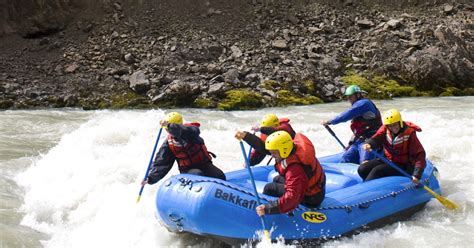 Extreme 5 Hour Rafting Tour On The East Glacial River With Transfer