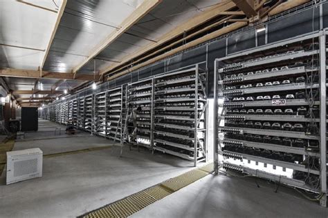 Ether Eth Mining Giant Hive Acquires Bitcoin Mining Facility To