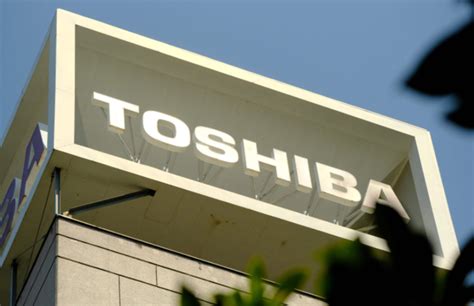 Toshiba Japan State Backed Funds Consider Offer For Toshiba Report