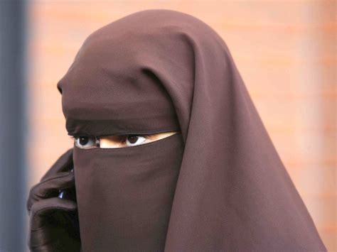 So Gehen Andere Eu Länder Mit Einem Burka Verbot Um Derwestende