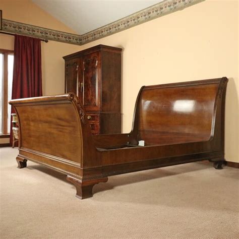 Henredon Aston Court Mahogany Queen Size Sleigh Bed In United