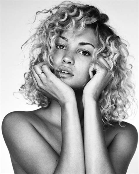 Rose Bertram Belgium Photography Women Portrait Photography Curly Hair Styles Natural Hair