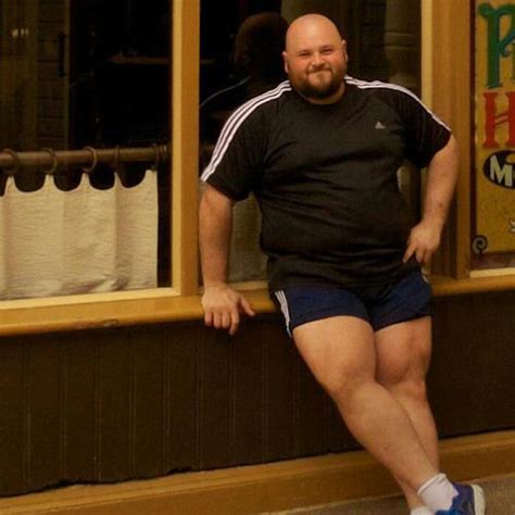 Pin On Beefy Men And Muscular Calves