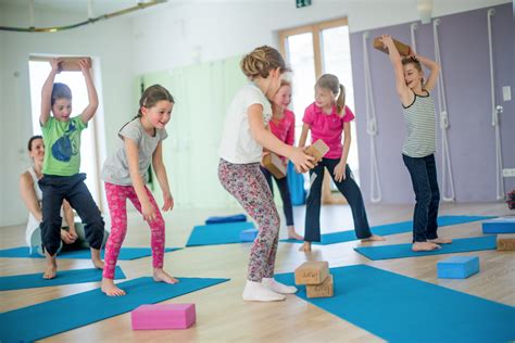 Kinderyoga Yogarie • Yoga Für Kinder Und Teenager