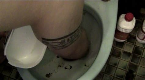 Cleaning Dirty Mens Toilet Gay Scat Porn At Thisvid Tube