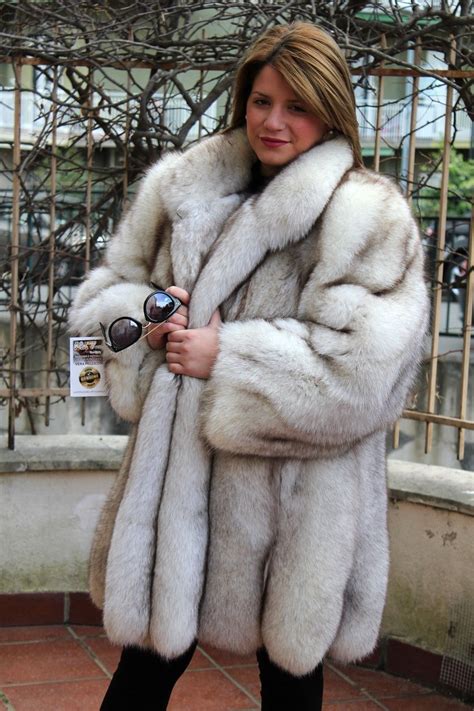 Blue Fox Fur Coat Fuchsjacke Pelz Mantel Fourrure Renard Pelliccia Volpe Mexa Fox Fur Coat