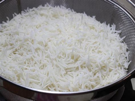 How To Cook Basmati Rice In Pot Or Cooker For A Meal Or Biryani