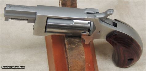 North American Arms 22 Magnum Caliber Sidewinder Naa Sw Revolver Sn