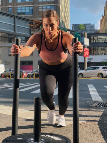 Ashley Graham S Gives Us Four Of Her Best Fitlife Tips