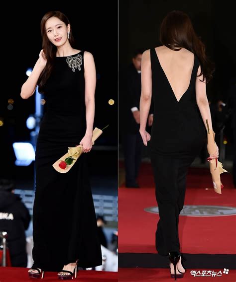 Girls Generation S Yoona Stuns In A Backless Black Gown Koreaboo