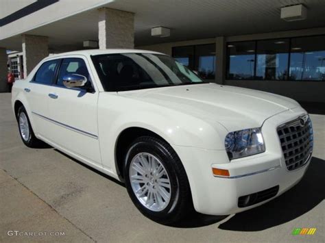 2010 Chrysler 300 Touring News Reviews Msrp Ratings With Amazing