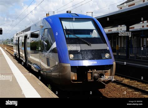 French Sncf Ter Regional Train Hi Res Stock Photography And Images Alamy