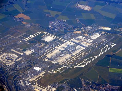 ( cdg ) charles de gaulle airport. Top 3 busiest airports in Europe - The Travel Enthusiast ...